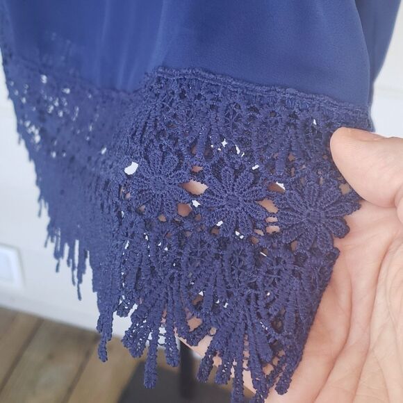 Wishful Park women's blue tunic top size L - Picture 2 of 11